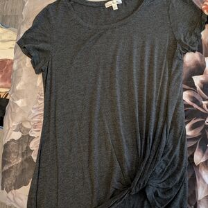Nine Britton Dark Gray Twist Hem Tee